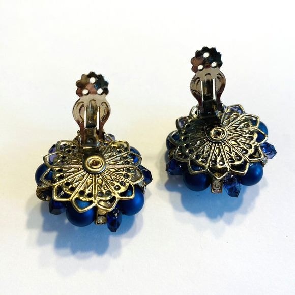 Vintage Mid Century Clip On Earrings Blue Bead & White Rhinestones Clusters - Picture 4 of 8